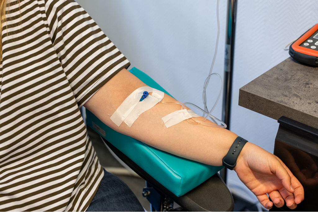 Infusionstherapie - Armin Hassdenteufel